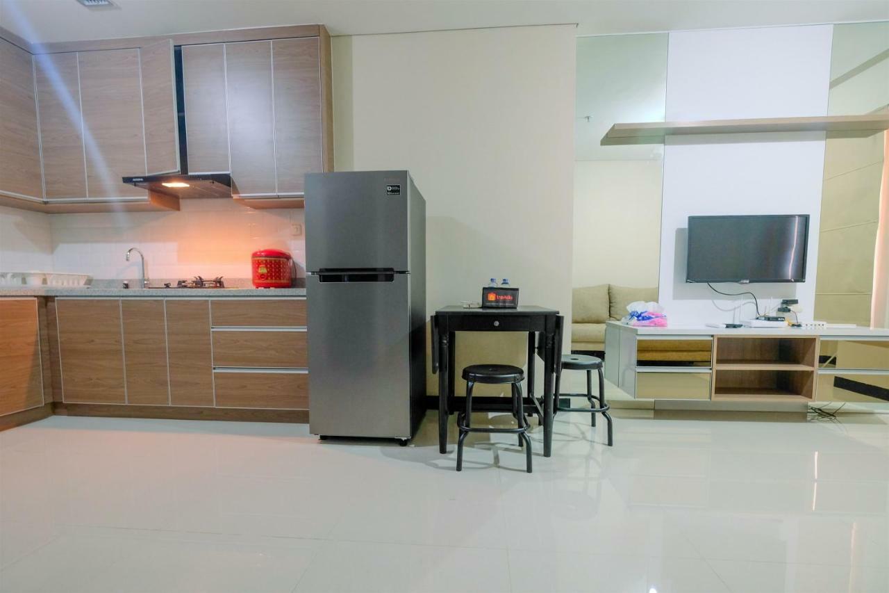 Comfy 2br At Nifarro Park Pasar Minggu By Travelio Appartement *